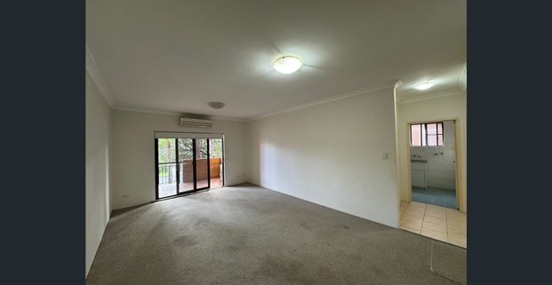 THIS IS THE ONE YOU ARE LOOKING FOR - Photo 1