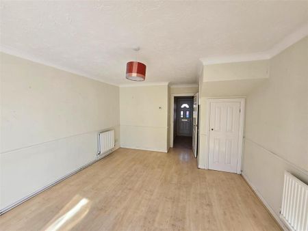 2 bedroom terraced house to rent - Photo 2