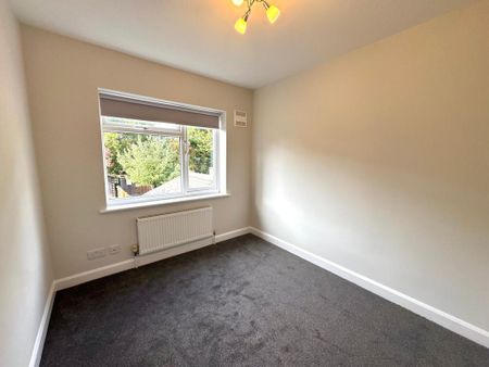 3 bedroom terraced house to rent - Photo 5