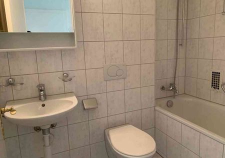 2.5 Zimmer, 42 m², 3. Stock - Photo 4