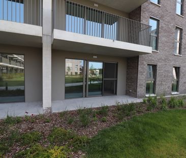 Een BEN-nieuwbouwappartement met 2 slaapkamers, terras, autostaanplaats en kelderberging. - Photo 5