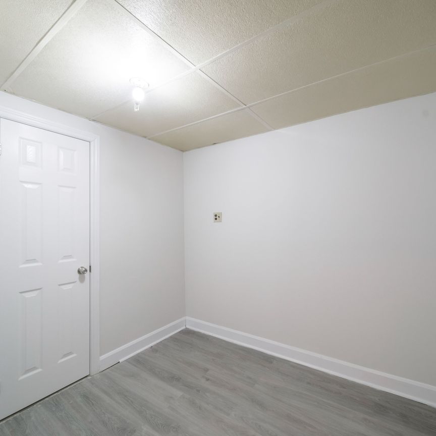 For Lease - 8 Coltman Crescent, Toronto, Ontario - Photo 1