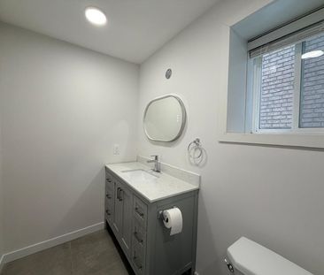 For Lease - 31 Seline Crescent Unit# Lower, Barrie, Ontario - Photo 4