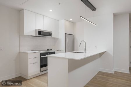 Brand-new apartment for rent, LYNK Project, within the Côte-des-Neiges district - Photo 5