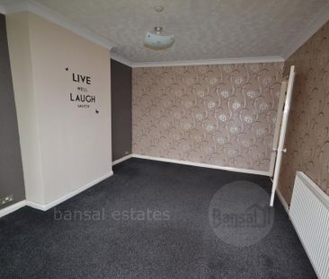 2 bedroom maisonette to rent - Photo 1