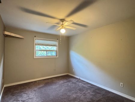 For Lease - 66 Metro Road Unit# Main, Georgina, Ontario - Photo 4