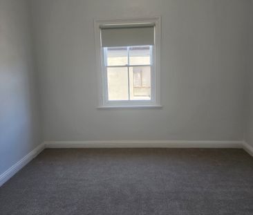 Three bedroom Cottage! - Photo 4