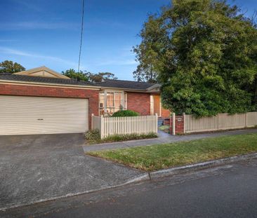 11 Simla St , MITCHAM - Photo 3