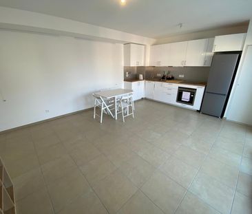 Location Appartement 3 pièces 63m² THONON LES BAINS 74200 - Photo 6