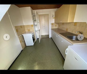 Gemütliche klein Dachwohnung in basel - Photo 3