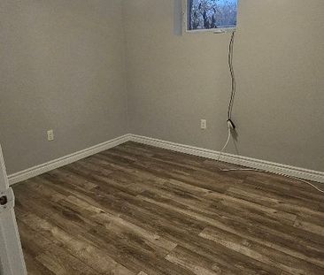 For Lease - 350 Waverly Street Unit# Basement, Oshawa, Ontario - Photo 5
