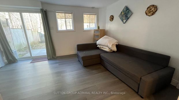 For Lease - 70 Hawthorne Crescent Unit# Bsmt, Barrie, Ontario - Photo 1