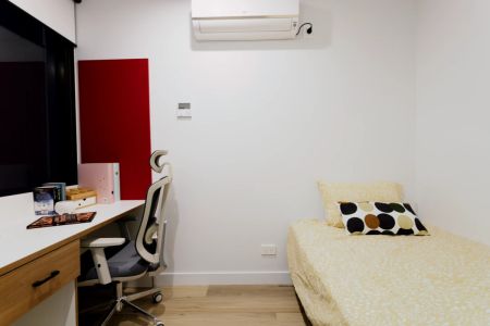 2 Bedroom Apartment Silver - Photo 2