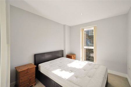 Bromyard Avenue - Photo 5