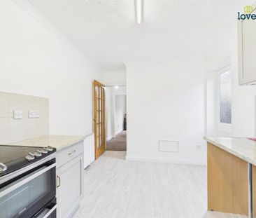 2 bedroom detached bungalow to rent - Photo 1