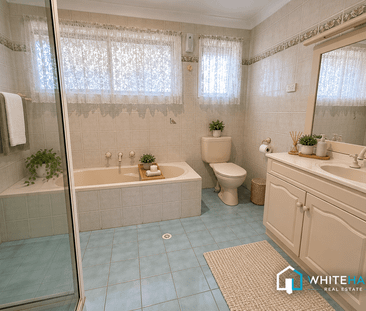 Beautiful Neat and Tidy Home - Photo 6