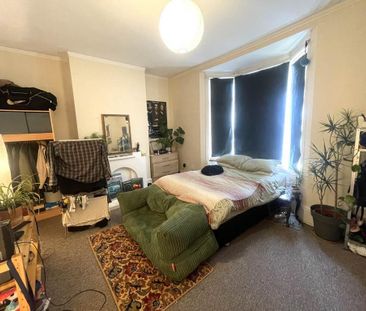 5 bedroom house to rent - Photo 2