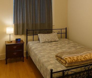 3 bedroom apartment - Photo 3