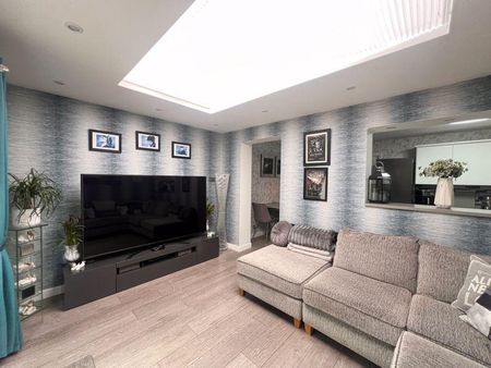 2 bedroom property to rent - Photo 3