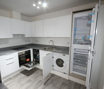 Fleet St, Staffordshire, Burton upon Trent, DE14 - Photo 6