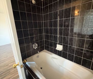 For Lease - 48 Gecko Court, Brampton, Ontario - Photo 1