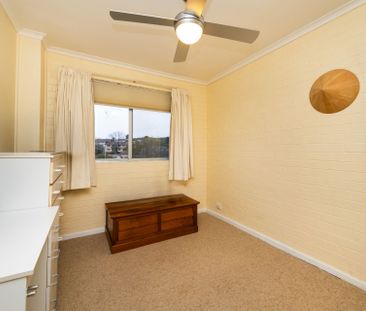 12/17 Mowatt Street, Queanbeyan - Photo 6