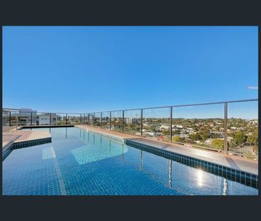 410/18 Duke St, Kangaroo Point, Qld 4169 - Photo 2