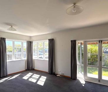 Cozy & Convenient - Photo 2