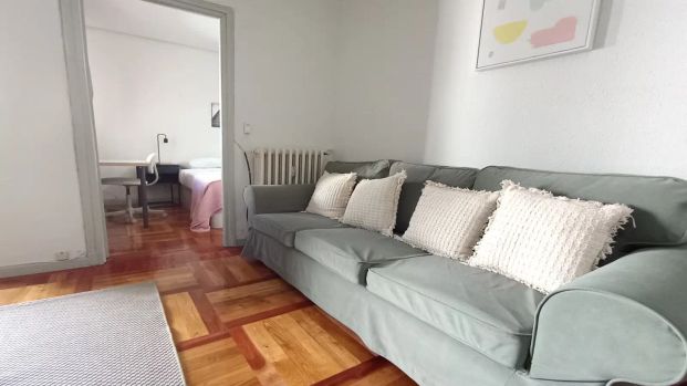 Room in shared apartment in Madrid - Foto 1