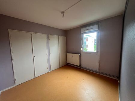 Location - Appartement T3 - 53 m² - Grand-Charmont - Photo 5