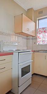 Great Location! - Photo 3