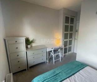 1 bedroom property to rent in Reading - Photo 2