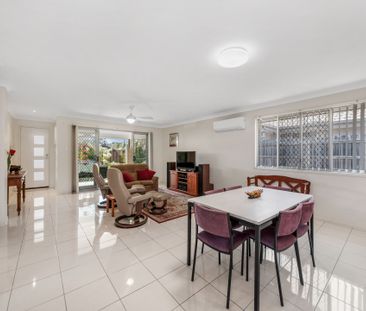 Comfortable and Convenient 4-Bedroom Family Home - Photo 6