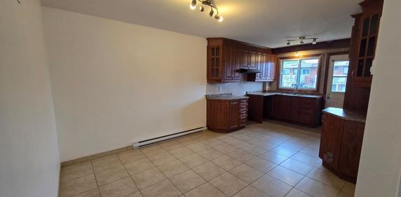 Spacieux 3 chambres proche de tout Montréal-Nord 1700$/mois - appartement / logement à louer - Photo 2