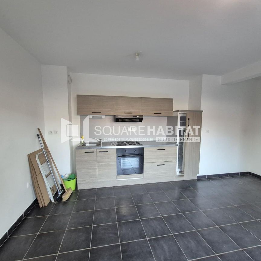 Location Appartement 1 pièce 30m² NEUVILLE EN FERRAIN 59960 - Photo 1