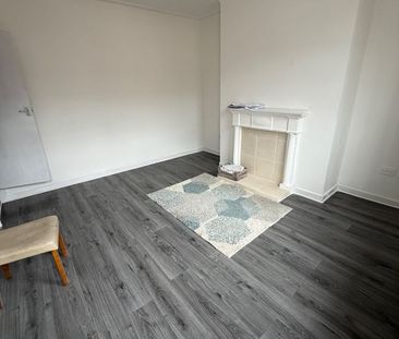 3 Bed Terraced House, Nowell Grove, LS9 - Photo 3