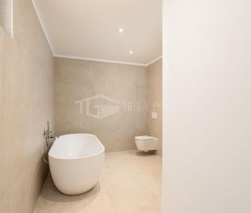 MAGNIFICA VILLA CON GIARDINO E VISTA LAGO | MAGNIFICENT VILLA WITH ... - Foto 5