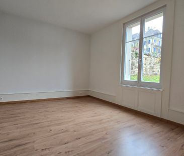 Joli appartement de 3 pièces avec grand balcon, proche du centre-ville - Photo 3