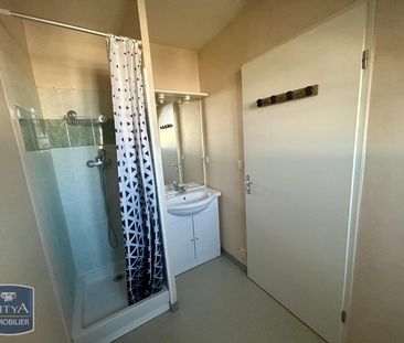Location Appartement 2 pièces 31m² CHOLET 49300 - Photo 6