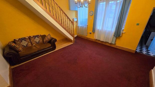 3 bed terraced house to rent in SR3 - Photo 1