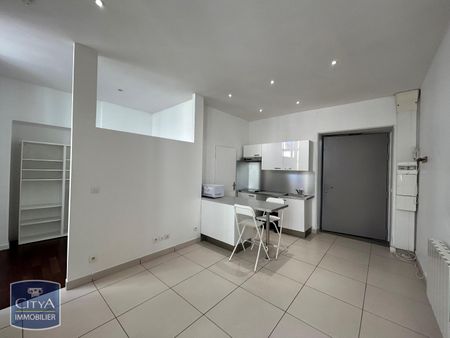 Location Appartement 1 pièce 27m² GRENOBLE 38000 - Photo 2