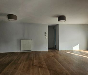 Ruim gelijkvloers appartement met 2 slaapkamers in Geel! - Foto 2