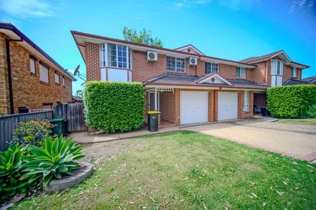 Comfort & Convenience in Casula - Updated Interiors - Photo 4