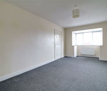 Pine Park, Barton-upon-Humber, Lincolnshire, DN18 5RU - Photo 1