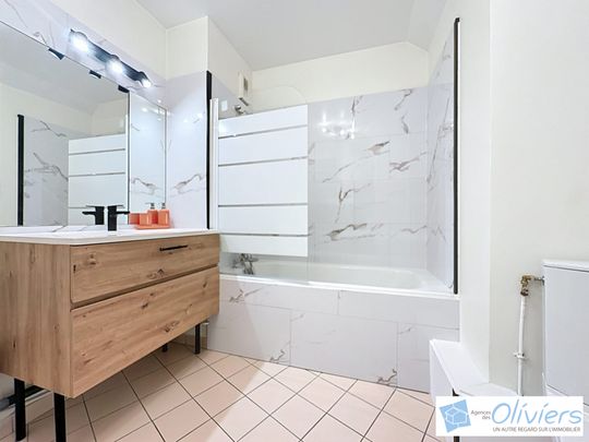 Appartement à louer Voisins-le-Bretonneux - Photo 1