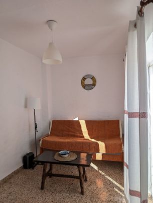 Alquiler de casa o chalet independiente en Plaza Alminar, 5 - Photo 1