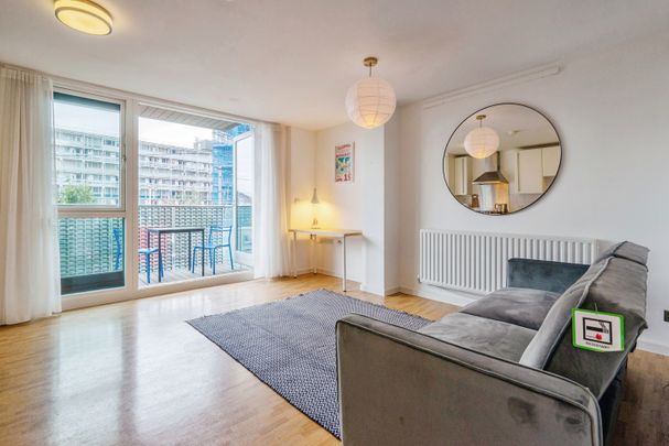 1 Bed Flat, Sedgwick Street, E9 - Photo 1