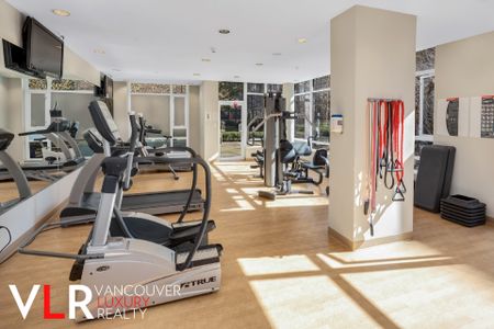 Townhouse in Downtown Vancouver, British Columbia - Photo 4