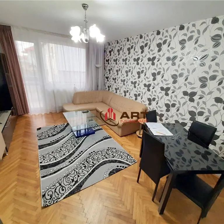 3 camere, 70 mp, decomandat, mobilat modern, garaj, in Andrei Muresanu - Photo 1