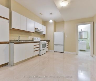 50 Old Yonge Street W #3 - Photo 4